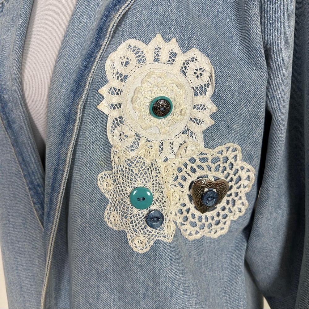VINTAGE Fashioned by Marge Sherwin Embellished Denim Long Coat Size P/S - Picture 6 of 12